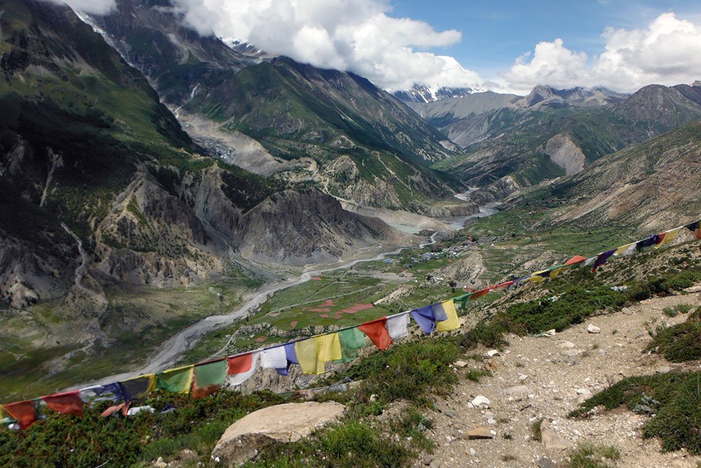 ¿Hay algún trekking en Nepal en junio, julio y agosto?
