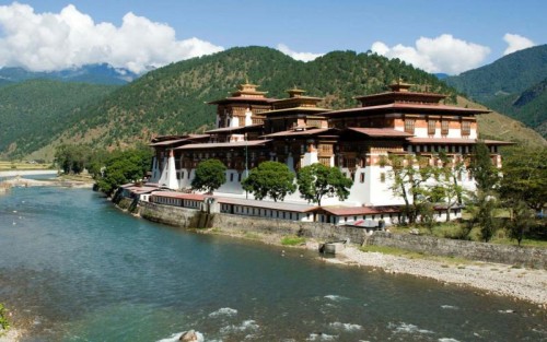 Bhutan: La Felicidad Desconocida